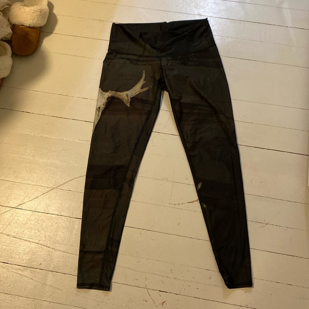 Teeki leggings size L